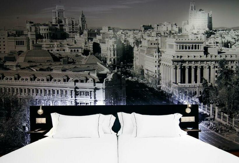 Номер Стандарт, B&b Hotel Madrid Aeropuerto T4