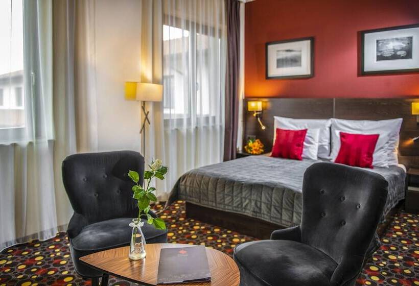 Люкс, Budapest Airport Hotel Stáció Wellness & Konferencia