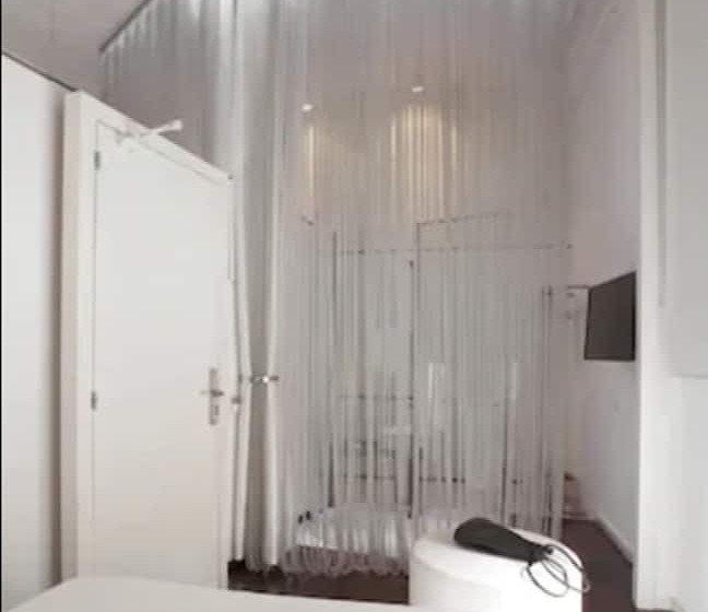 Номер Basic, Chic & Basic Born Boutique