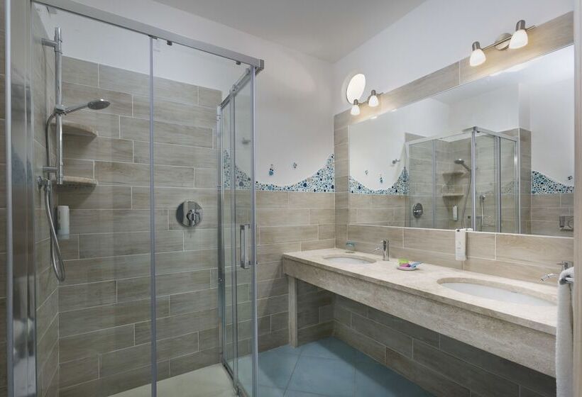 Номер Superior с Балконом, Corallaro