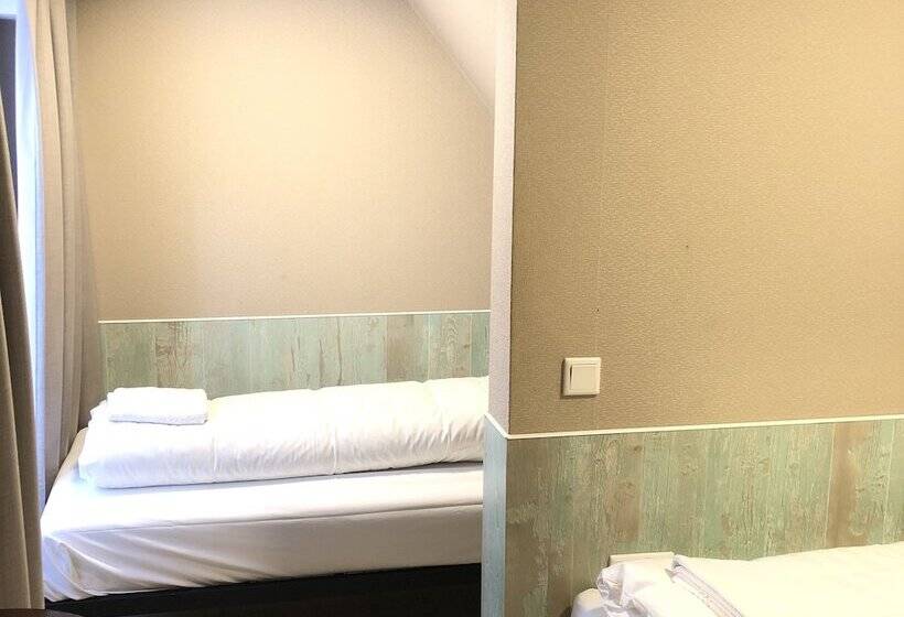 غرفة قياسية, Damrak Inn