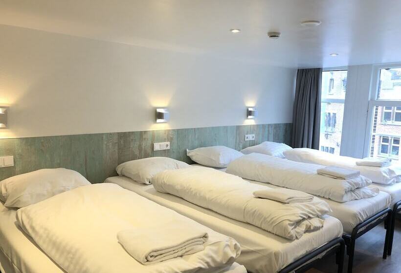 غرفة قياسية, Damrak Inn