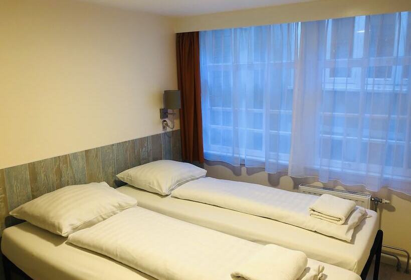 带共用浴室的标准房间, Damrak Inn