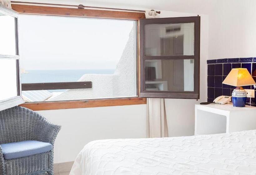 スタンダードルーム, Dona Pakyta