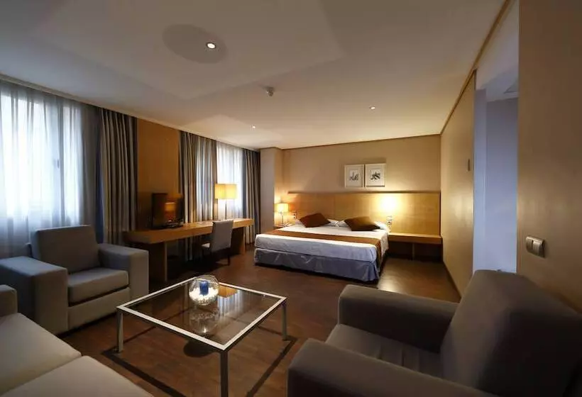 سوییت جونیور, Eurohotel Castellón