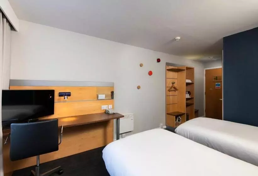 اتاق استاندارد برای معلولان, Holiday Inn Express Newcastle Gateshead, An Ihg