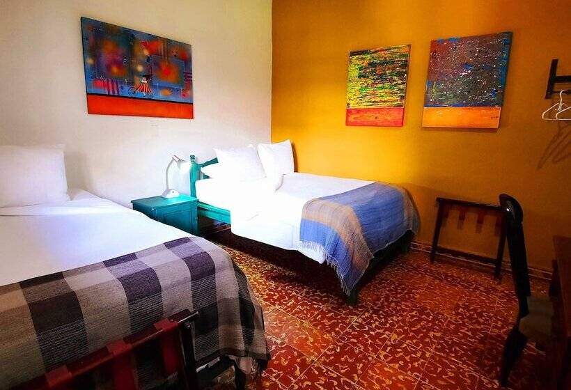 스탠다드 트리플 룸, La Posada Del Doctor