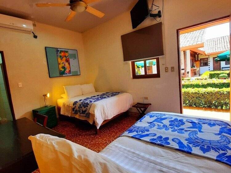 스탠다드 트리플 룸, La Posada Del Doctor