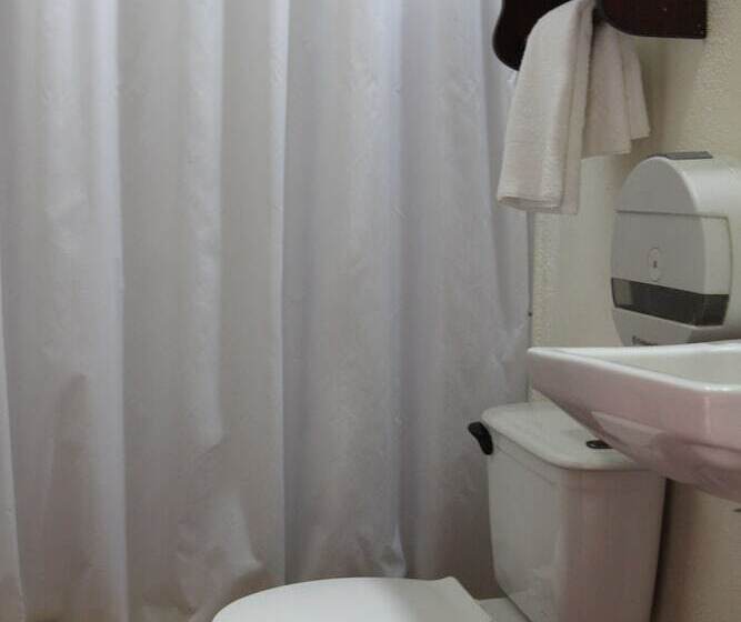 패밀리 룸, La Posada Del Doctor