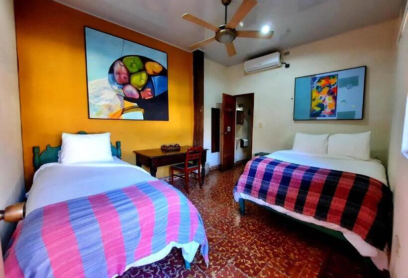 스탠다드 트리플 룸, La Posada Del Doctor