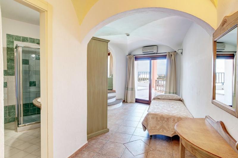 סוויטת ג'וניור נוף לים, Li Graniti