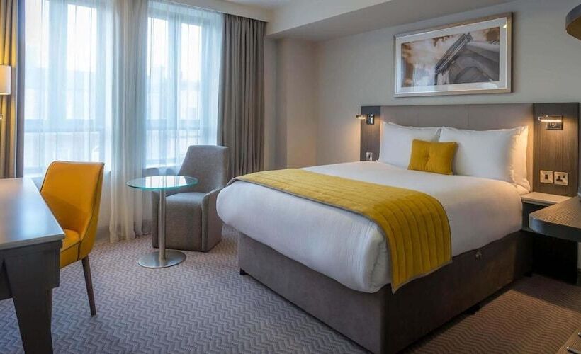 غرفة قياسية سرير كينج, Maldron Hotel & Leisure Centre Limerick