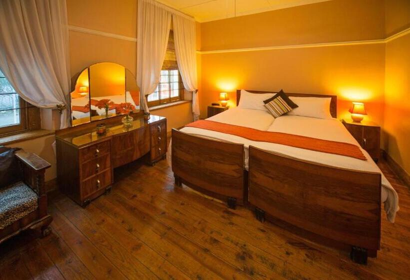 اتاق استاندارد, Mountain Manor Guest House & Executive Suites