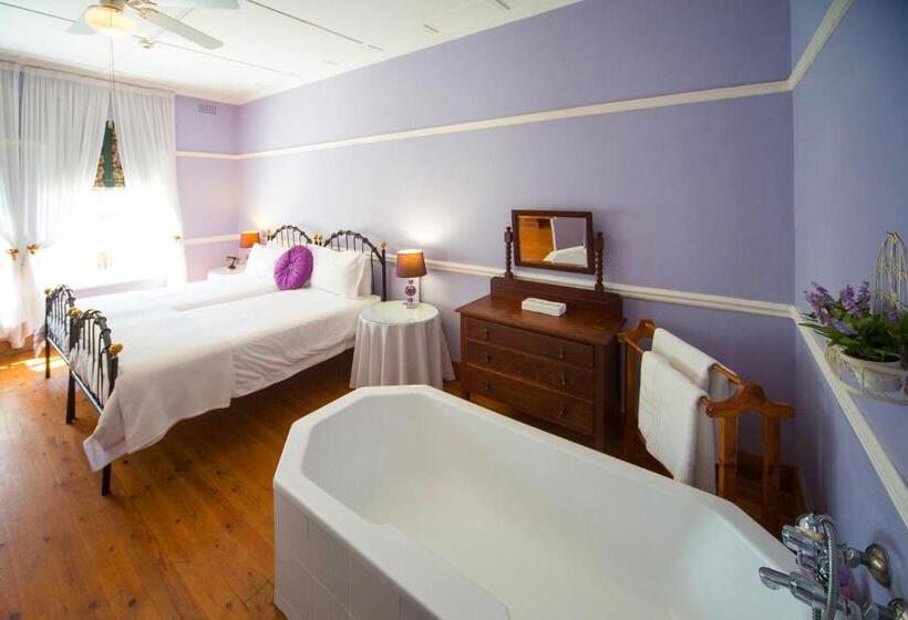 اتاق استاندارد, Mountain Manor Guest House & Executive Suites