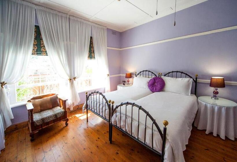 اتاق استاندارد, Mountain Manor Guest House & Executive Suites