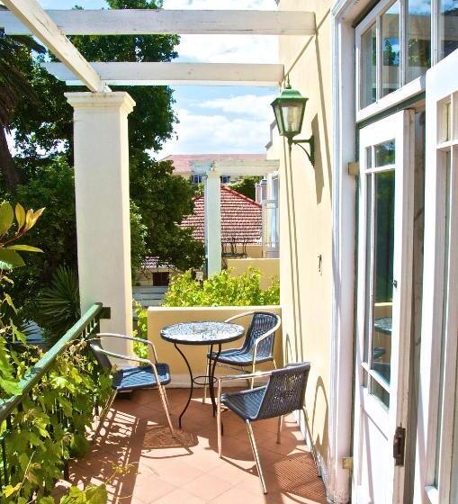 سوییت, Mountain Manor Guest House & Executive Suites