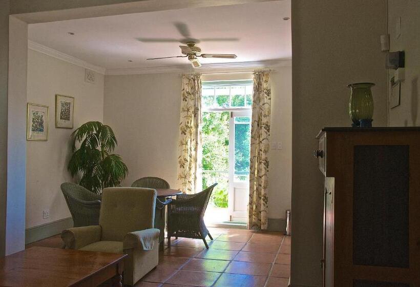 سوییت, Mountain Manor Guest House & Executive Suites