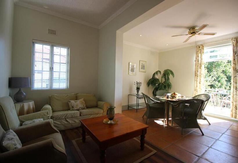 سوییت, Mountain Manor Guest House & Executive Suites