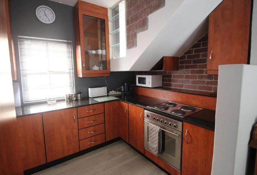 ویلای 1 خوابه, Mountain Manor Guest House & Executive Suites