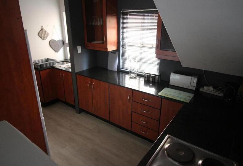 ویلای 1 خوابه, Mountain Manor Guest House & Executive Suites