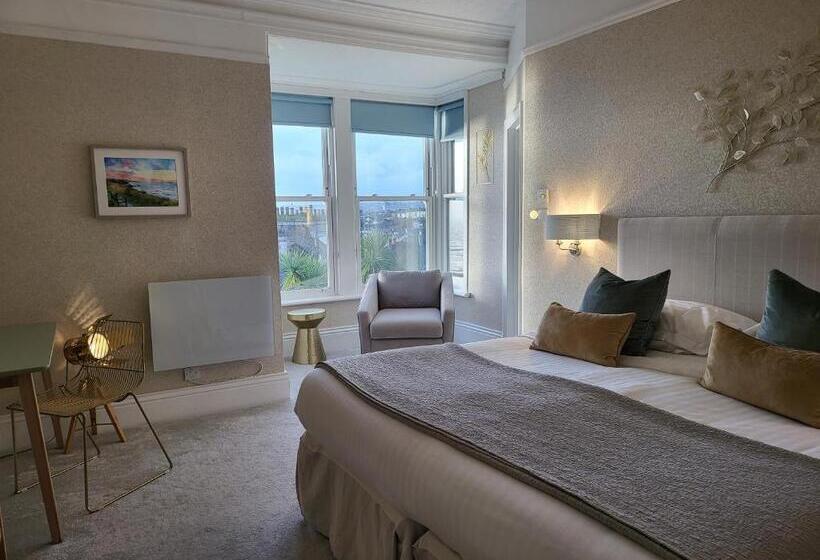 Номер Deluxe, Penzance