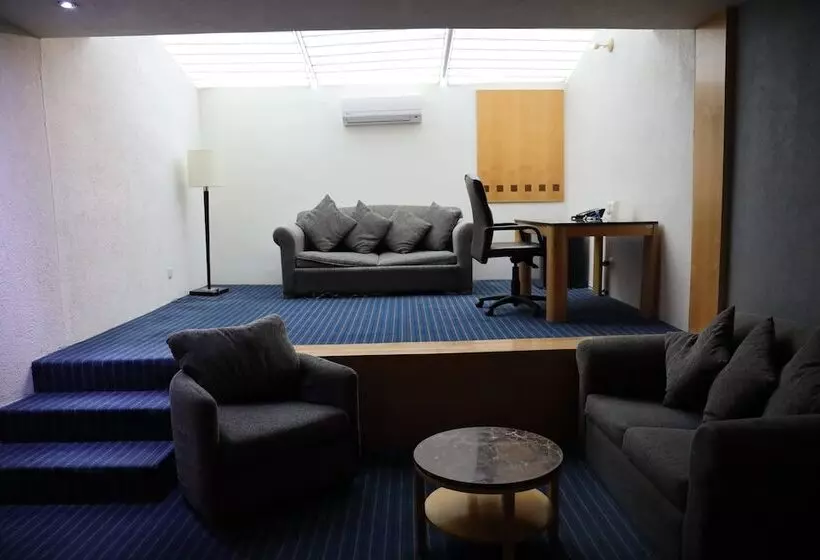 اتاق لوکس, Real Inn Nuevo Laredo