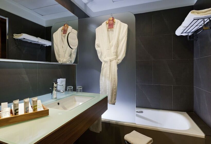 Полулюкс, Thalasia Costa De Murcia