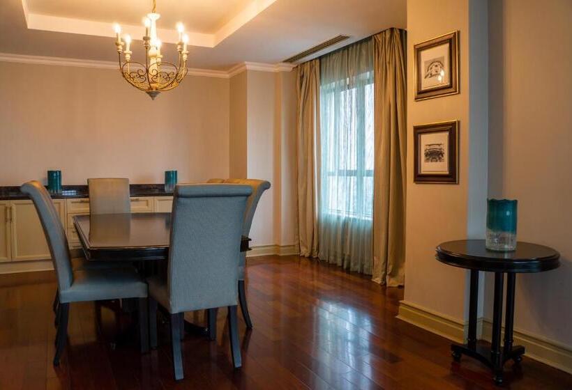 جناح رئاسى, The Michelangelo Towers