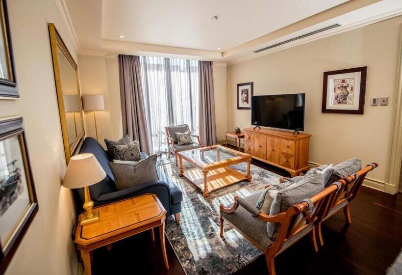 جناح إدارى, The Michelangelo Towers