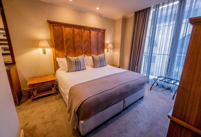 جناح ديلوكس, The Michelangelo Towers