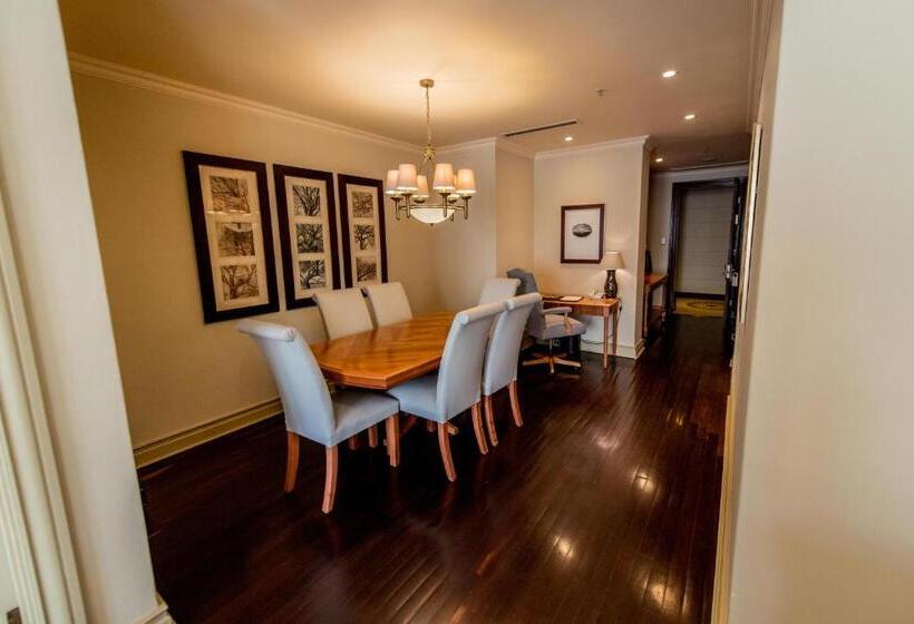 جناح إدارى, The Michelangelo Towers