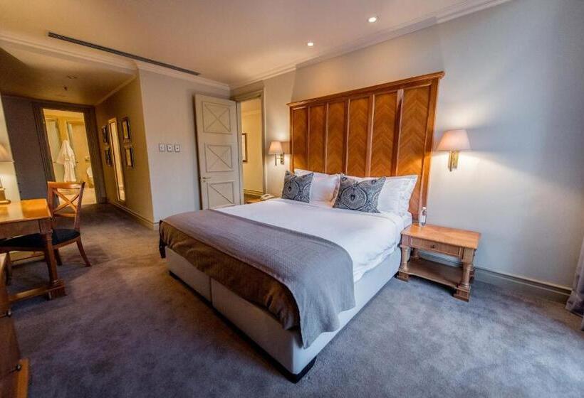 جناح إدارى, The Michelangelo Towers