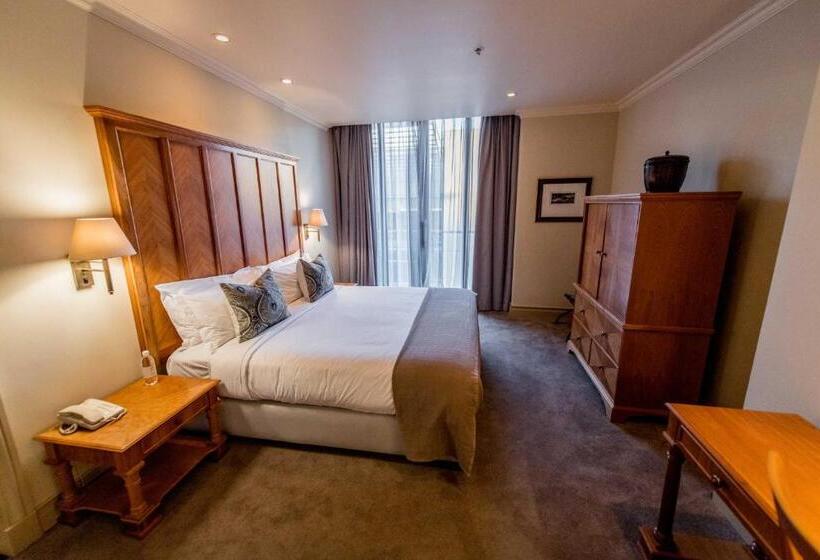 جناح إدارى, The Michelangelo Towers