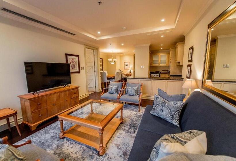 جناح إدارى, The Michelangelo Towers