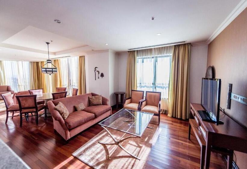 جناح غرفتين نوم, The Michelangelo Towers