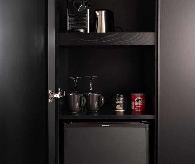 Quarto Deluxe, Vega Sofia