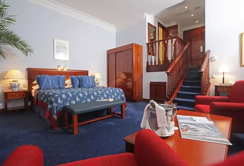 اتاق لوکس, Kempinski Hotel Moika 22