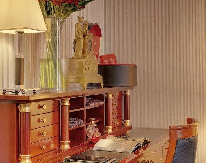 جناح ديلوكس, Kempinski Hotel Moika 22