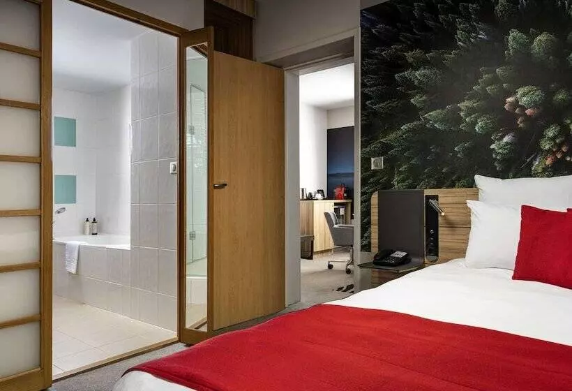Juniorsviitti, Novotel Bucharest City Centre