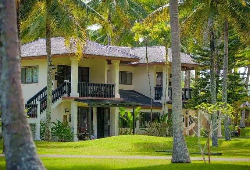 اتاق استاندارد با چشم‌انداز باغ, Warwick Le Lagon Resort & Spa, Vanuatu