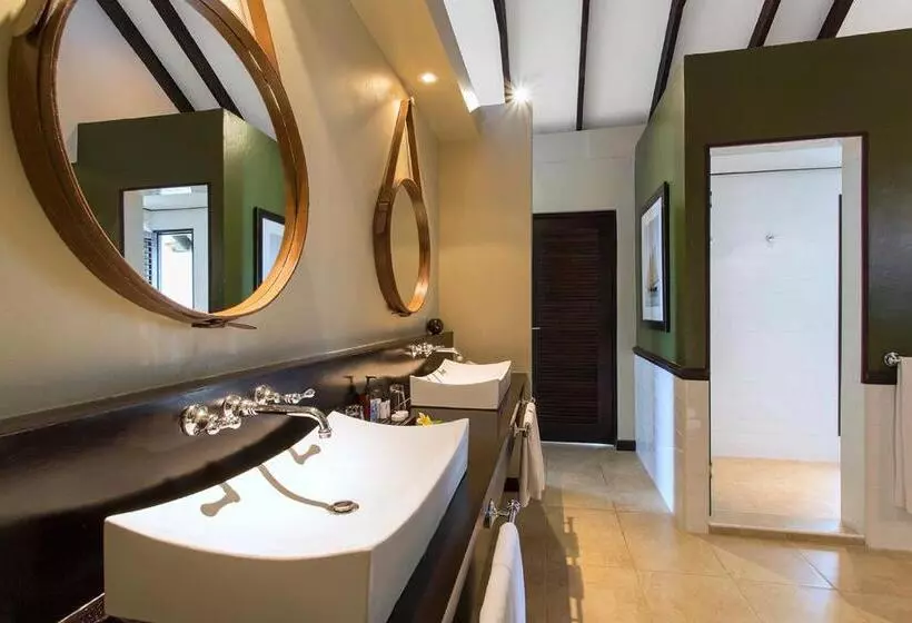 اتاق استاندارد, Warwick Le Lagon Resort & Spa, Vanuatu