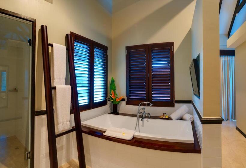 ویلای یک اتاق خوابه با استخر شنا, Warwick Le Lagon Resort & Spa, Vanuatu