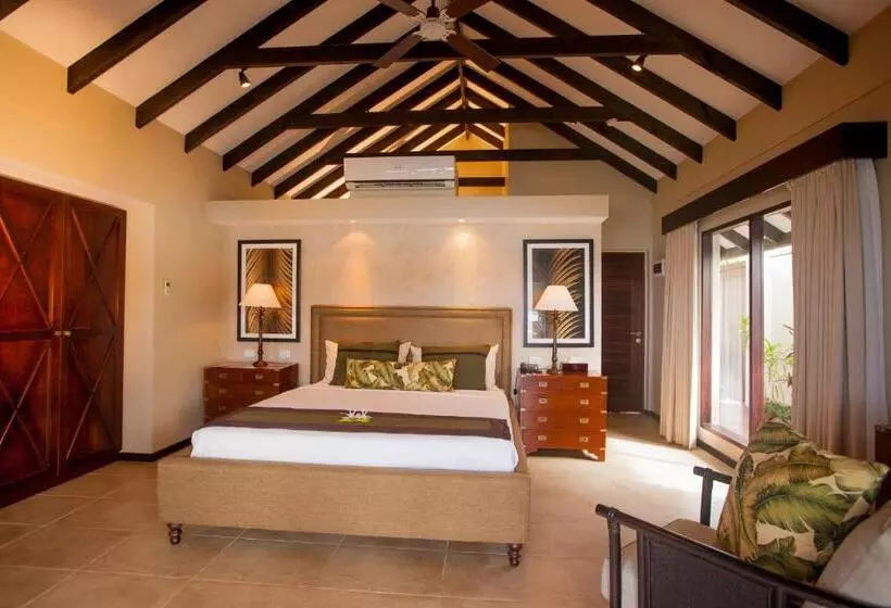 ویلای یک اتاق خوابه با استخر شنا, Warwick Le Lagon Resort & Spa, Vanuatu