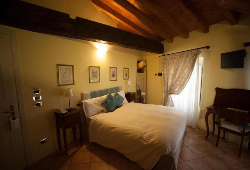 اتاق استاندارد, Albergo Orologio