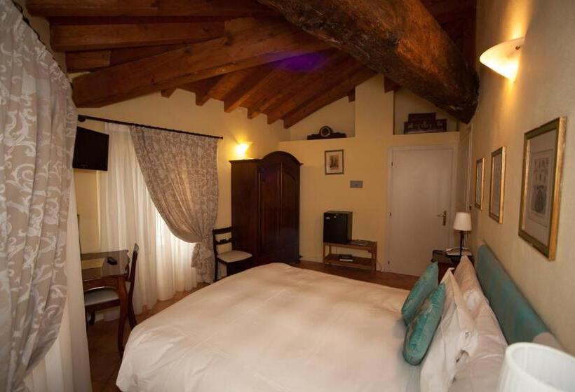 اتاق استاندارد, Albergo Orologio