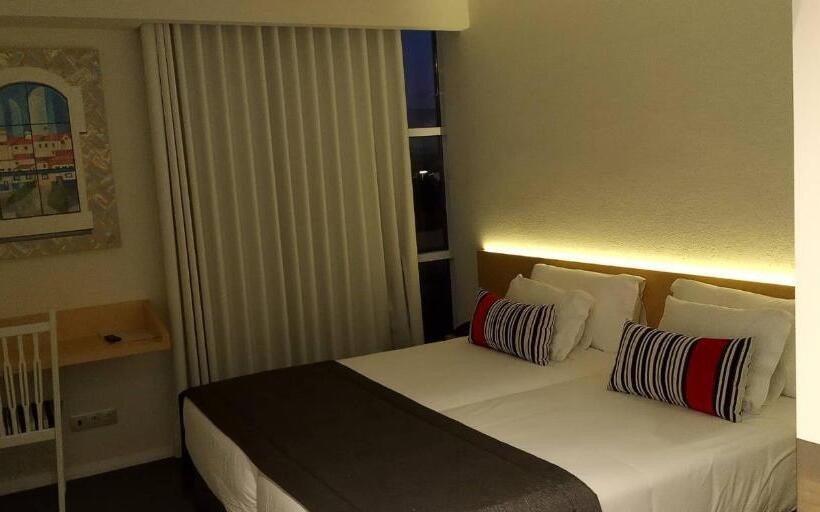 高级大房间, Hospedaria Frangaria