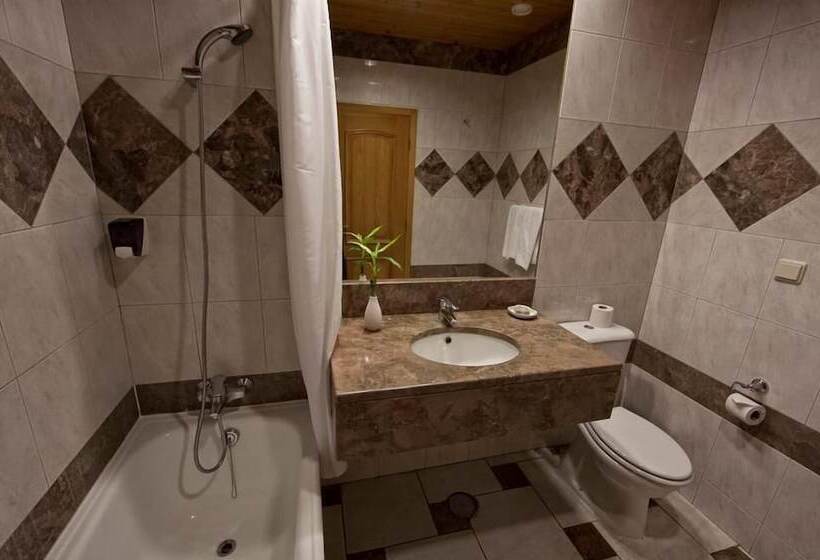 标准间, Hospedaria Frangaria