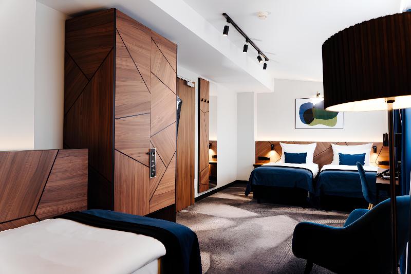 プレミアムトリプルルーム, Ascot Premium