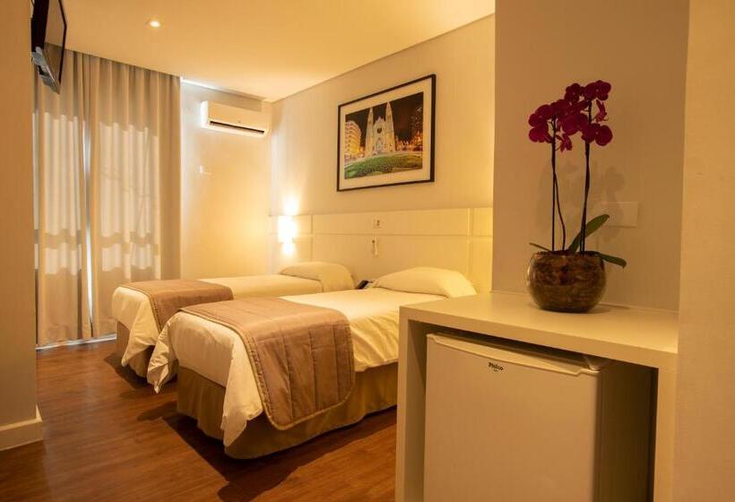 スーペリアールーム, Centro Europeu