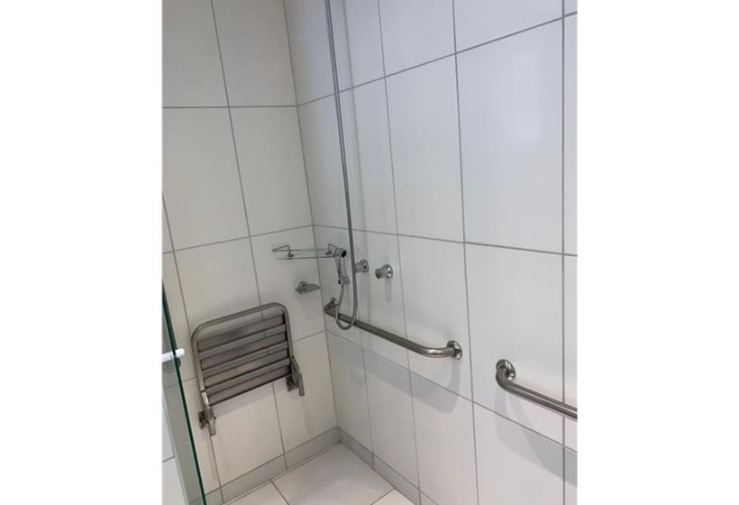 身障者適用スタンダードルーム, Centro Europeu